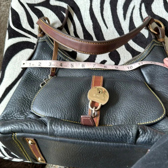 Dooney & Bourke Samba Black Pebbled Leather Logo Lock Hobo Shoulder Bag - Picture 13 of 14